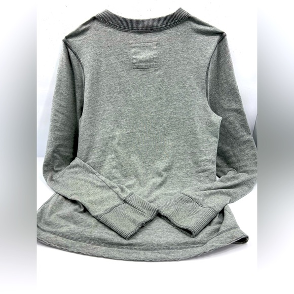 HOLLISTER V-NECK MEDIUM (M), GREY LONG- SLEEVES, 100%COTTON, SHIRT - Picture 10 of 16